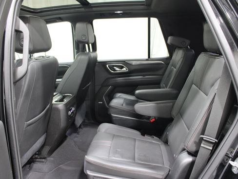 Used 2021 Chevrolet Tahoe RST w/ Luxury Package AWD/4WD image 20