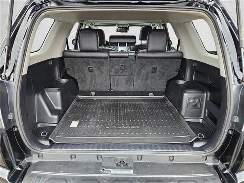 Used 2020 Toyota 4Runner Venture image 7