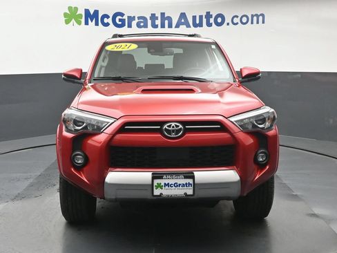Used 2021 Toyota 4Runner TRD Off-Road Premium w/ Moonroof Package AWD/4WD image 6