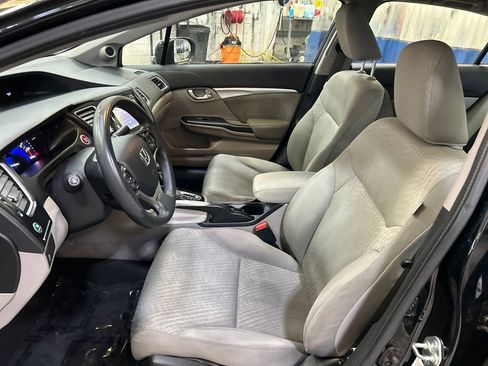 Used 2015 Honda Civic EX image 13