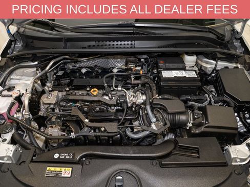 Used 2025 Toyota Corolla LE FWD image 18