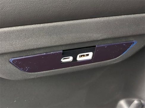 New 2026 Chrysler Pacifica Limited w/ S Appearance Package image 18