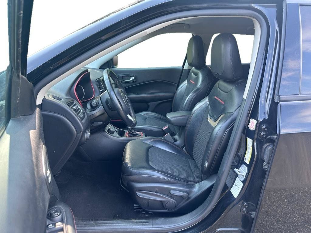 Used 2019 Jeep Compass Trailhawk AWD/4WD image 8