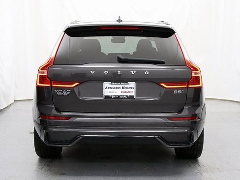 Used 2023 Volvo XC60 B5 Plus w/ Protection Package Premier image 6