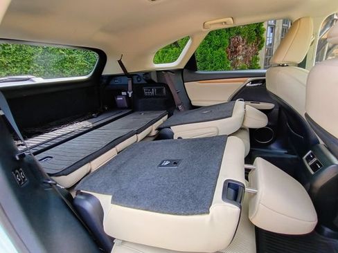 Used 2022 Lexus RX 350L FWD w/ Premium Package image 63