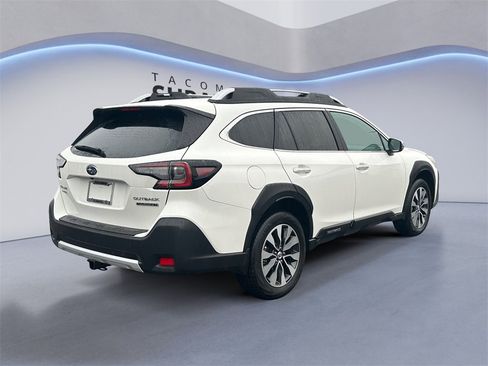 Certified 2023 Subaru Outback Touring XT image 5