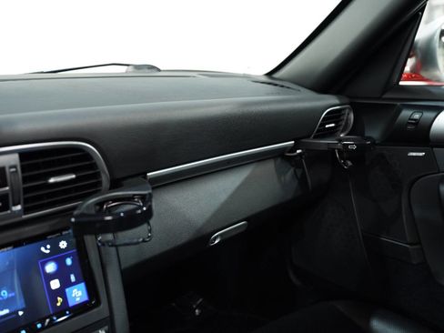 Used 2012 Porsche 911 Carrera 4 GTS image 38