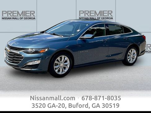 Used 2025 Chevrolet Malibu LT FWD image 1