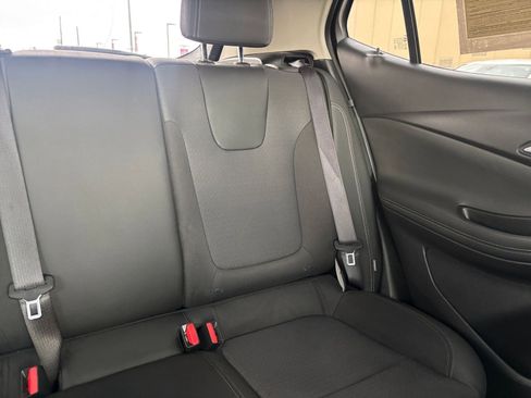 Used 2025 Buick Encore GX Preferred image 36