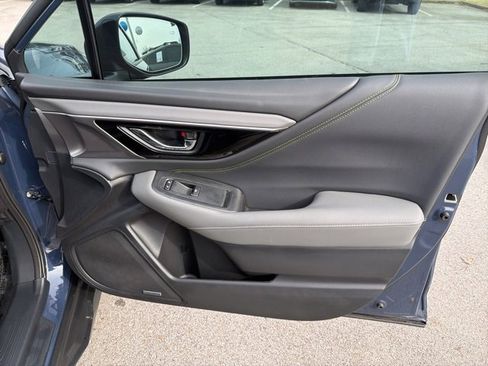 Used 2025 Subaru Outback Onyx Edition w/ Popular Package #2 image 8