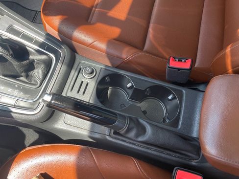 Used 2017 Volkswagen Golf Alltrack SE image 25