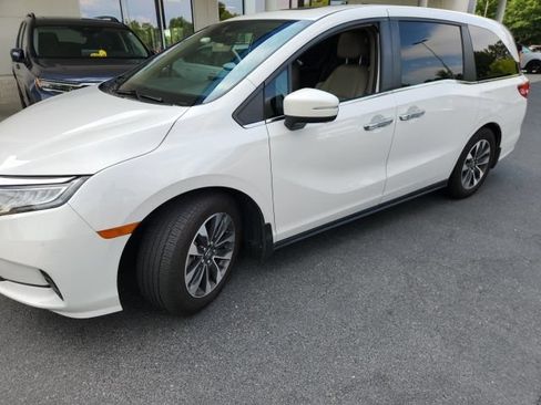 Used 2023 Honda Odyssey EX-L image 1