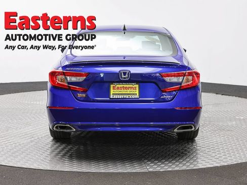 Used 2022 Honda Accord Sport image 6
