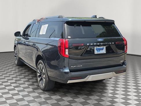 Certified 2025 Ford Expedition Max Platinum w/ Driver's Package AWD/4WD image 4