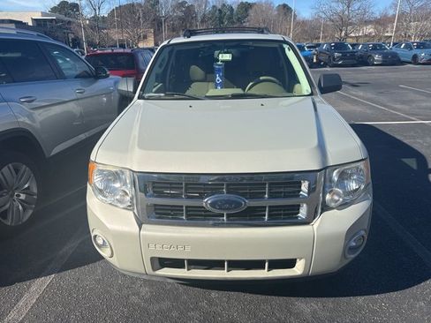 Used 2009 Ford Escape XLT image 6