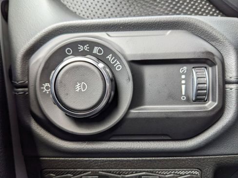 Used 2026 Jeep Wrangler Unlimited Rubicon image 60