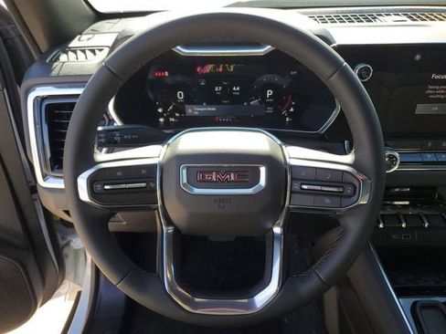 New 2026 GMC Canyon Elevation image 21