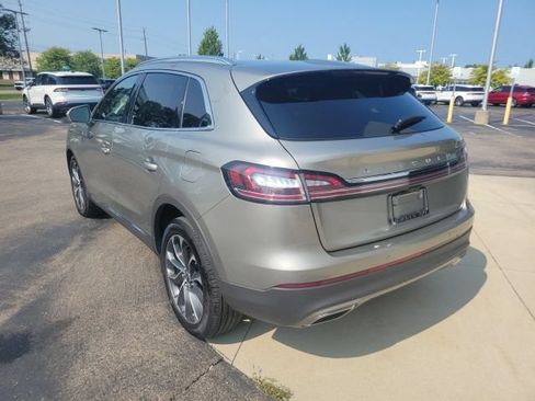 Used 2023 Lincoln Nautilus Reserve AWD/4WD image 14