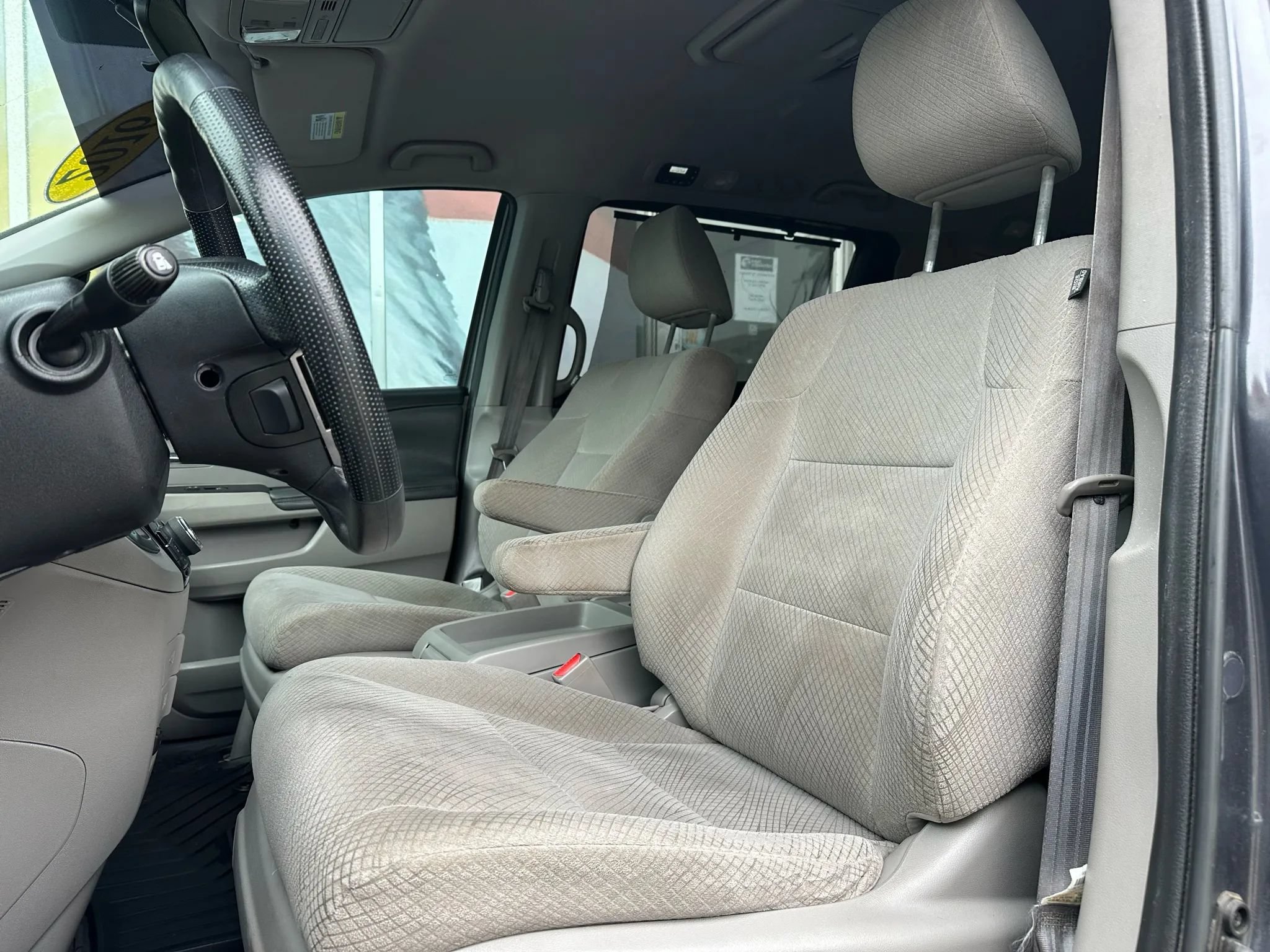 Used 2016 Honda Odyssey SE image 10