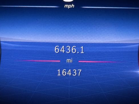 Certified 2024 Mercedes-Benz GLC 300 image 25