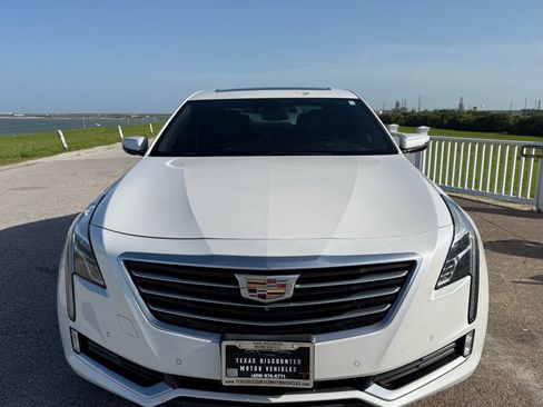 Used 2017 Cadillac CT6 Luxury AWD/4WD image 2