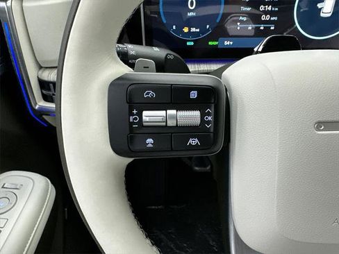 New 2025 Hyundai Santa Fe Calligraphy image 25