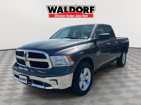 Used 2024 RAM 1500 Classic SLT AWD/4WD image 3