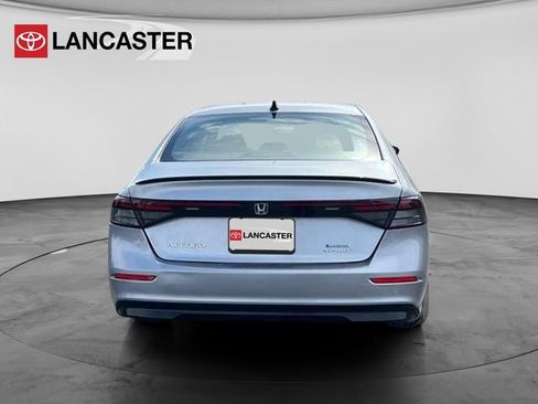 Used 2025 Honda Accord Sport image 6