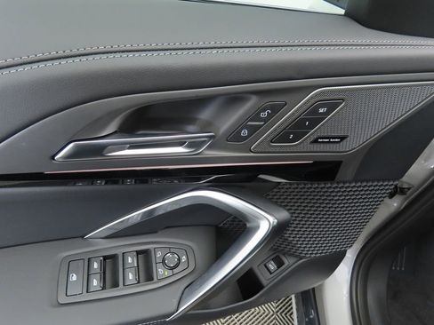 New 2026 BMW X1 xDrive28i w/ Technology Package image 23