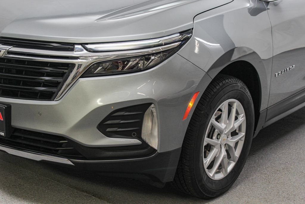 Used 2023 Chevrolet Equinox LT AWD/4WD image 5
