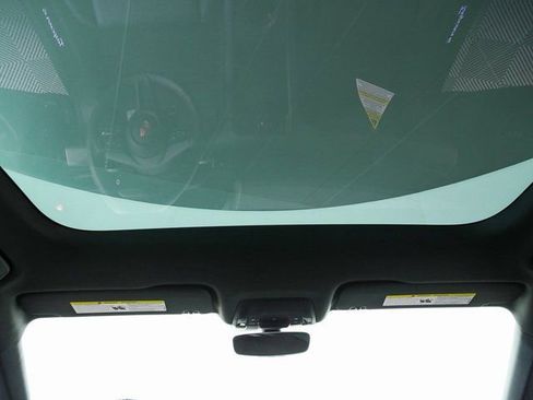 New 2026 Porsche Taycan image 22