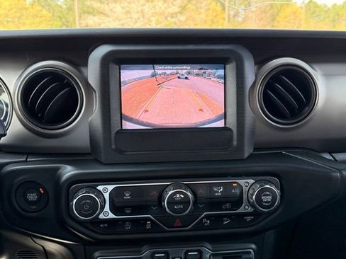 Used 2020 Jeep Wrangler Unlimited Sport S image 20