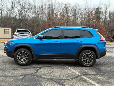 Used 2020 Jeep Cherokee Trailhawk w/ Cold Weather Group image 7