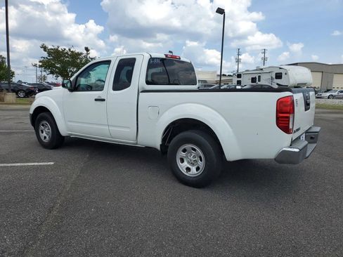 Used 2016 Nissan Frontier S image 3