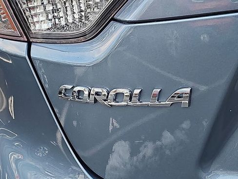 Used 2024 Toyota Corolla LE image 30