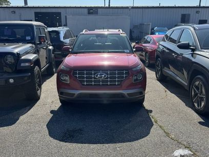Used 2023 Hyundai Venue Limited
