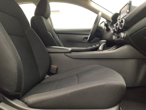 Used 2024 Nissan Sentra S FWD image 21