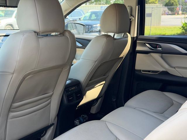 Used 2016 MAZDA CX-9 Touring FWD image 11
