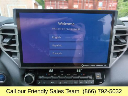 Used 2024 Toyota Tundra Limited AWD/4WD image 22