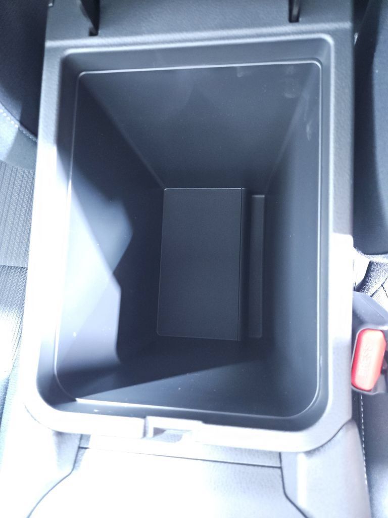 Used 2025 Nissan Sentra SV w/ All-Weather Package FWD image 25