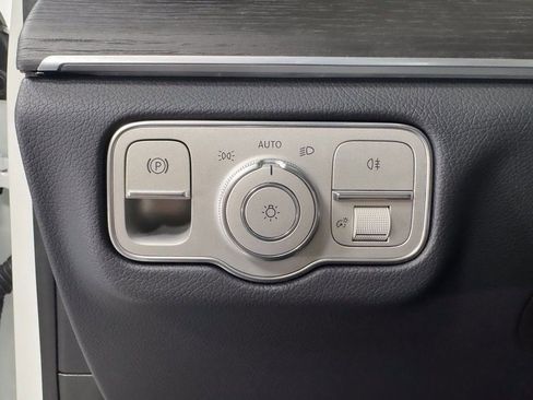 Certified 2026 Mercedes-Benz GLE 350 4MATIC image 11