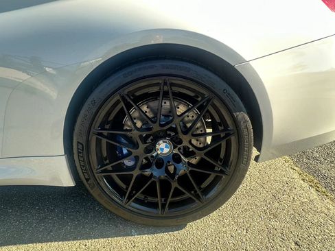 Used 2016 BMW M4 Convertible RWD image 9