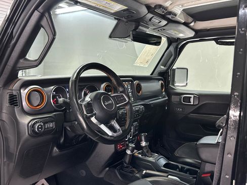 Used 2022 Jeep Gladiator Mojave w/ LED Lighting Group AWD/4WD image 21