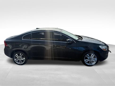 Used 2013 Volvo S60 T6 AWD/4WD image 5