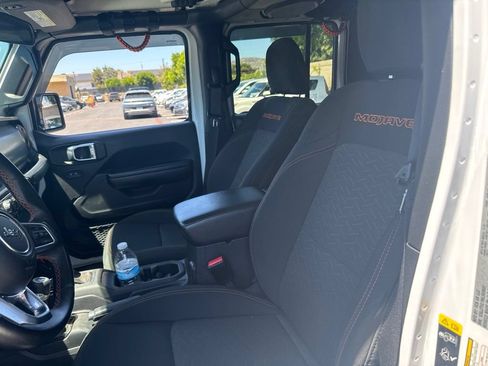Used 2021 Jeep Gladiator Mojave AWD/4WD image 6