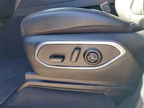 Used 2022 Jeep Wagoneer Series II image 17