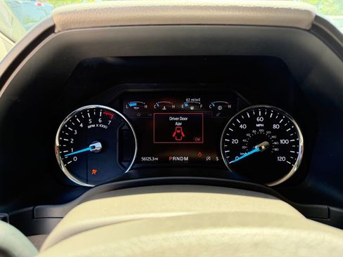 Used 2020 Ford Expedition Limited image 21