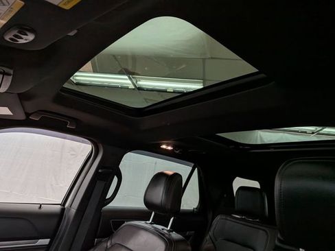 Certified 2018 Ford Explorer Sport w/ Equipment Group 401A AWD/4WD image 15