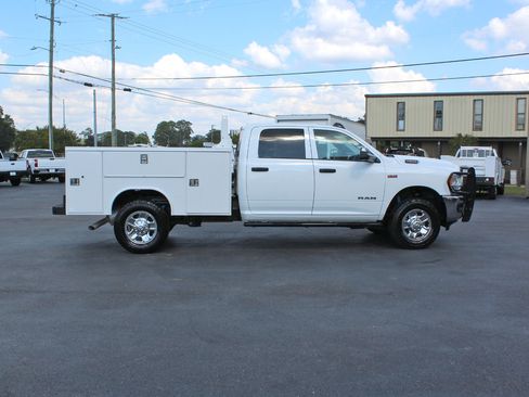Used 2022 RAM 2500 Tradesman image 6