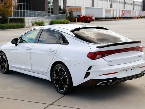 Used 2022 Kia K5 GT-Line image 10